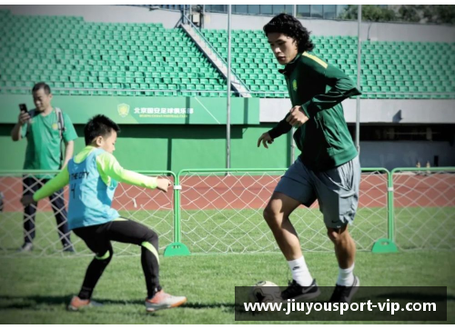 Krasic：从飞翼到领袖，足球征程的转变